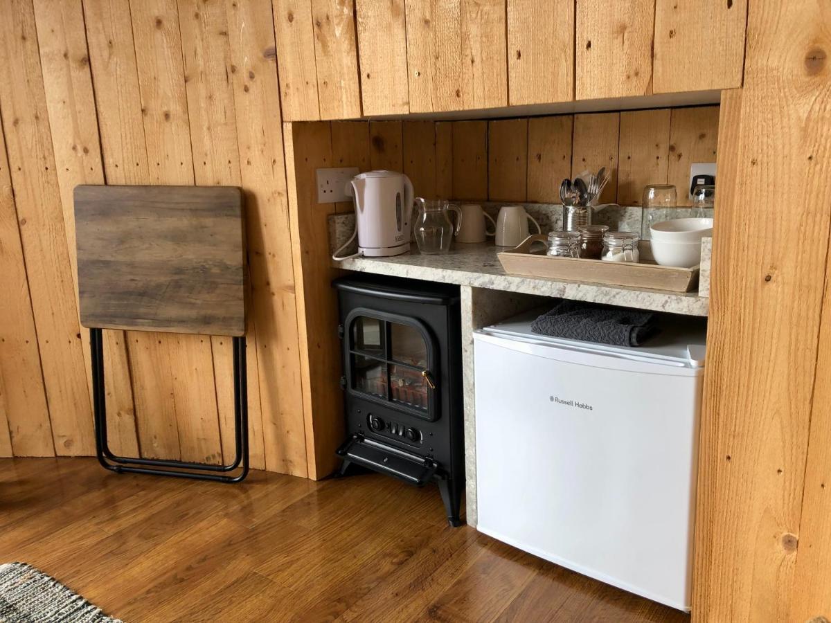 Hilltop Hideaway - Secluded Pod With Private Hot Tub Newry Extérieur photo